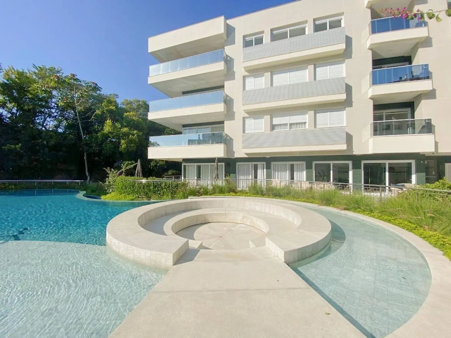 Apartamento Novo 2 Suites Jurere Florianópolis 0*,  Brasilien