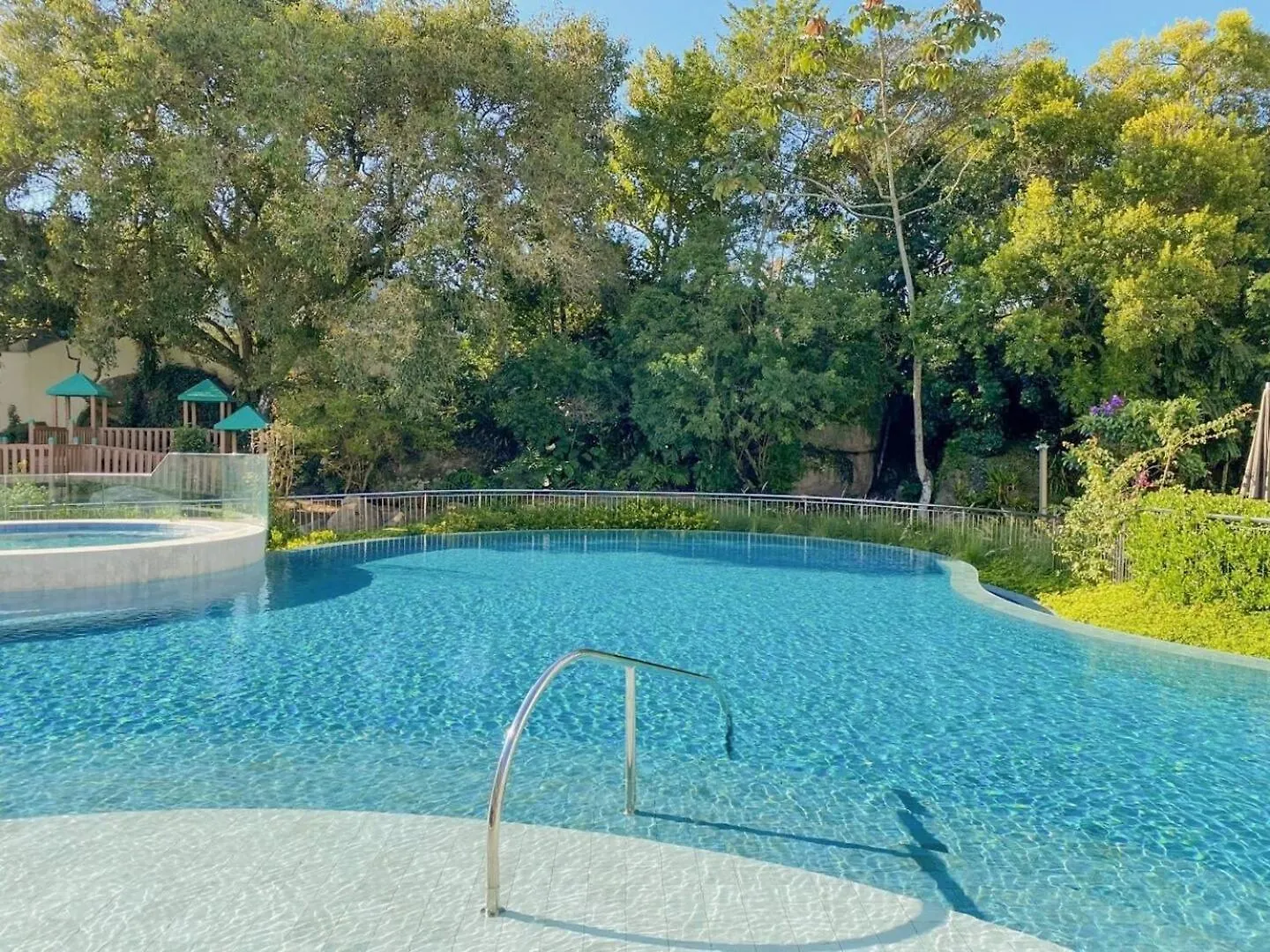 Apartamento Novo 2 Suites Jurere Florianópolis شقة