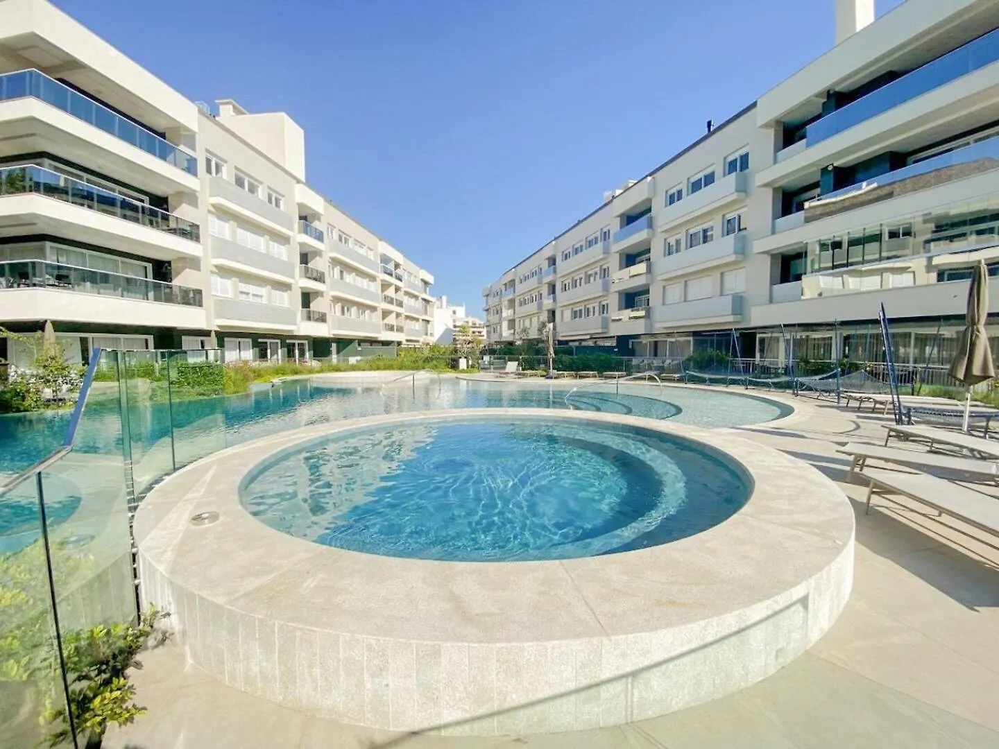 Apartamento Novo 2 Suites Jurere Florianópolis